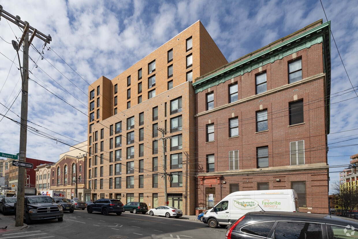 1508 Central Ave - Rockaway Village