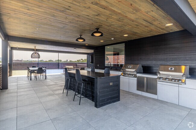 Cubierta del techo - The Base