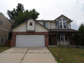 Building Photo - 3830 Gingham Way