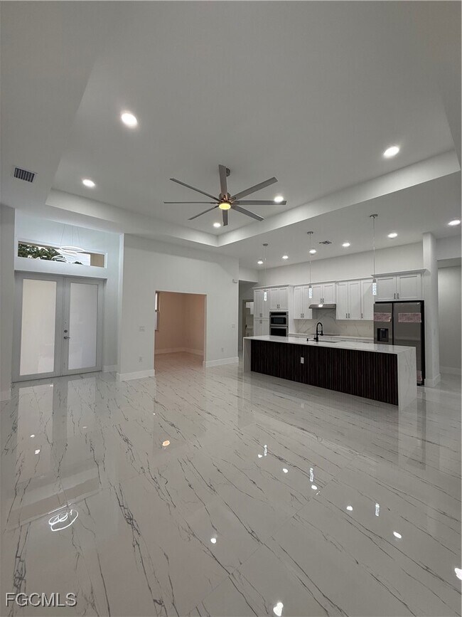 Foto del edificio - 2807 40th St W