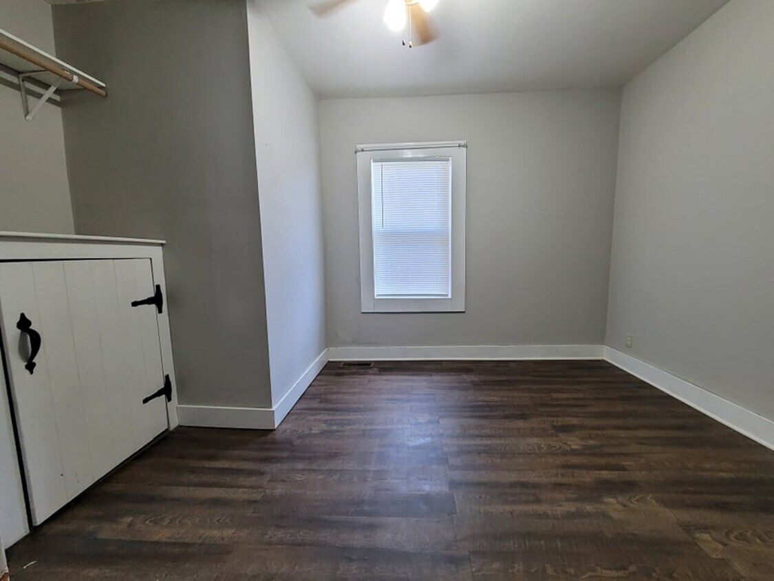 Foto del edificio - 503 S Courtland