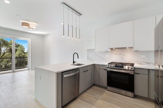 Foto del edificio - 3821 N Ashland Ave