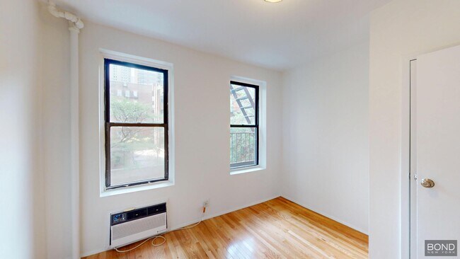 Foto del edificio - 429 E 73rd St