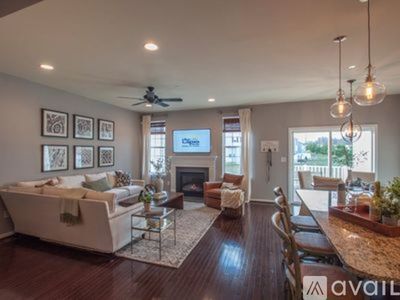Foto del edificio - 4652 Woodbrush Way