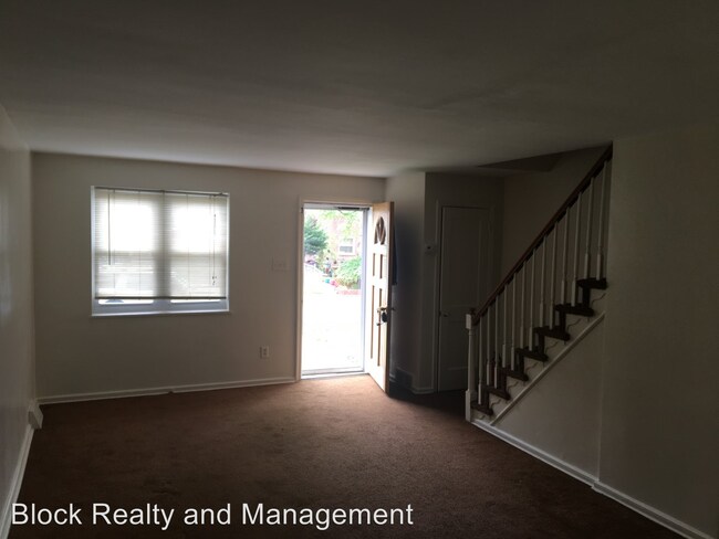 Building Photo - 3 br, 1 bath House - 818 Delview Dr