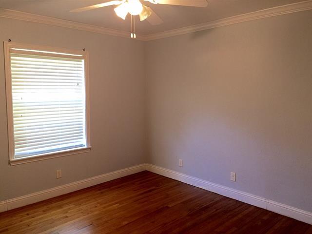 Building Photo - 3838 Eaton Dr