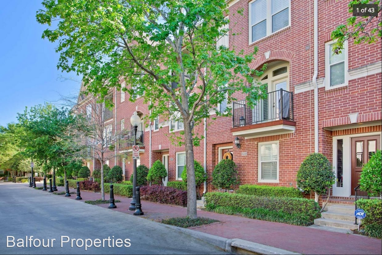 2472 Worthington St, Dallas, TX 75204