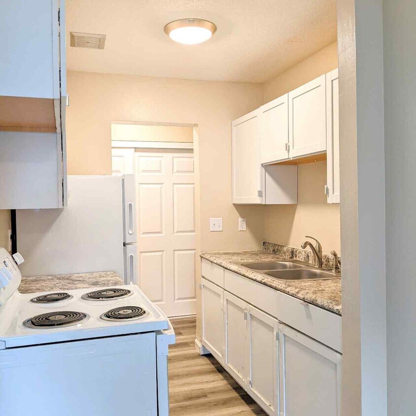 Foto principal - 1505 Westminster St