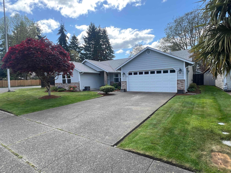 Foto principal - 5321 Lake Hills St SE