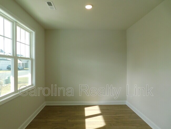 Building Photo - 148 Bellaport Lane