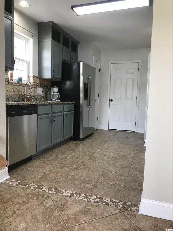 Foto del edificio - 4041 Blackwolf Dr