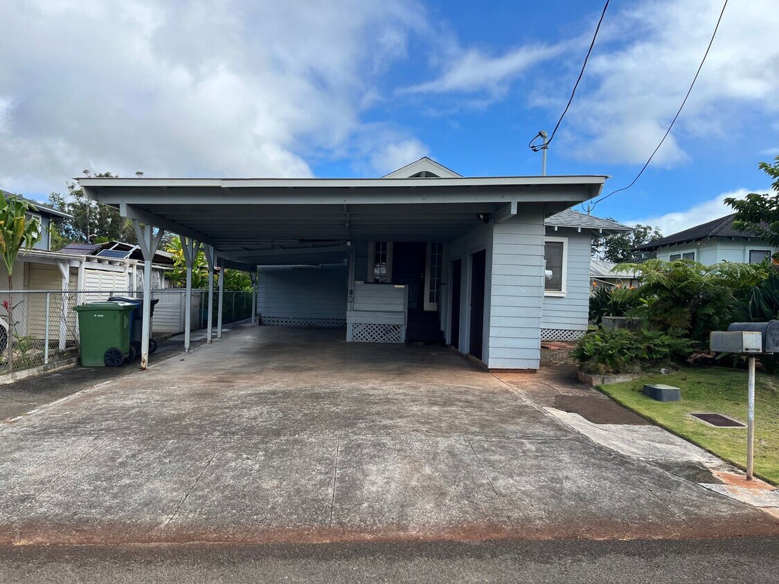 1112 Club Dr, Wahiawa, HI 96786 House Rental in Wahiawa, HI