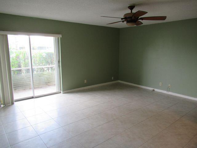 Foto del edificio - 22735 SW 66th Ave