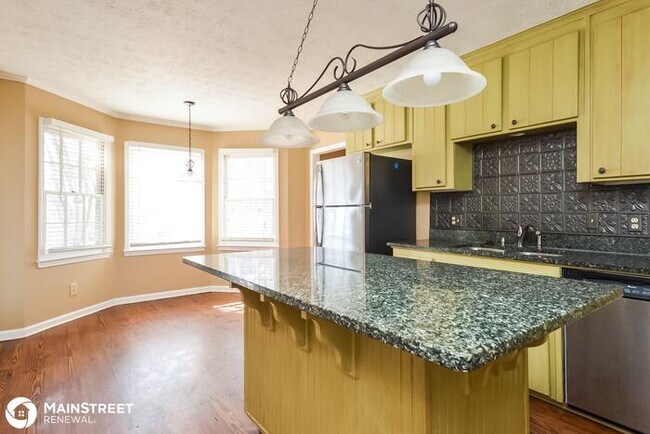 Foto del edificio - 101 Thornbush Trace SW, Lawrenceville, GA ...