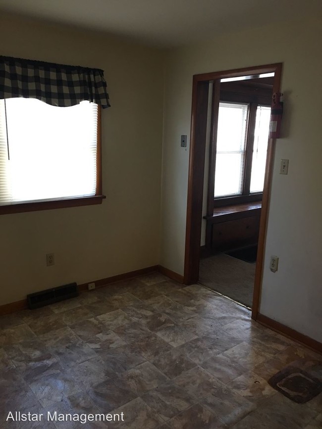 Building Photo - 510 Hammel St