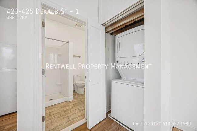 Photo - 423-425 Dekalb St-1 Apartment