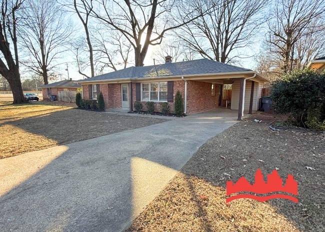 Foto del edificio - Welcome to this charming 3-bedroom, 1-bathroom home located in the vibrant city of Memphis, TN