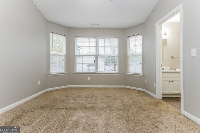 Building Photo - 2977 Fields Dr
