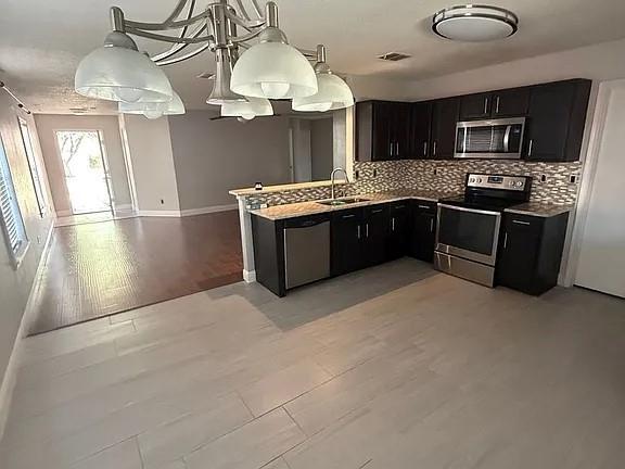 Foto del edificio - 8732 Polo Dr