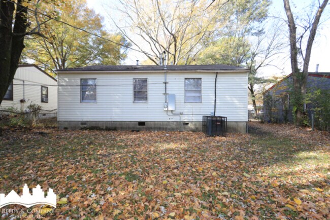 Building Photo - 4532 Sunny View Dr