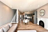 Foto principal - 372 Forrest St