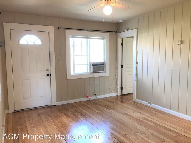 Building Photo - 1 br, 1 bath House - 111 Florence Ave