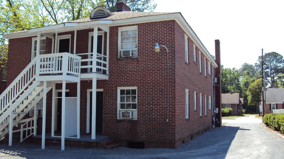 Building Photo - 360 N Irby St