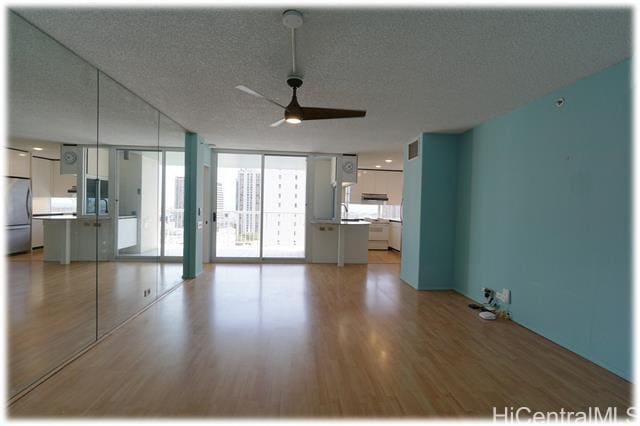 Building Photo - 1212 Nuuanu Ave