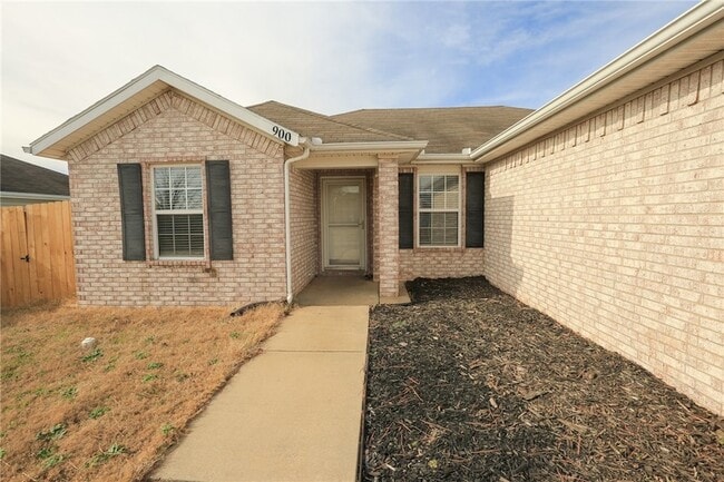 Foto del edificio - 900 SW River Rock St