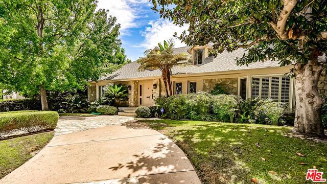 Foto del edificio - 713 Foothill Rd