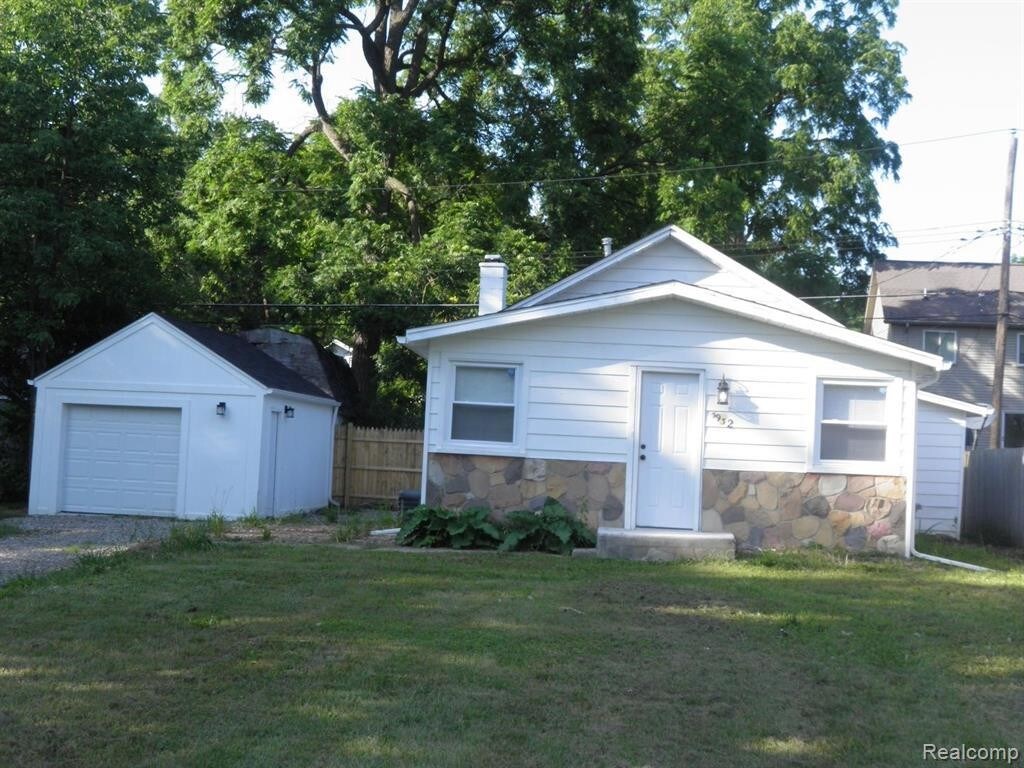 Foto principal - 3932 Oak Knoll Rd