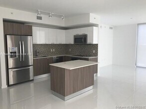 Building Photo - 5300 NW 85th Ave