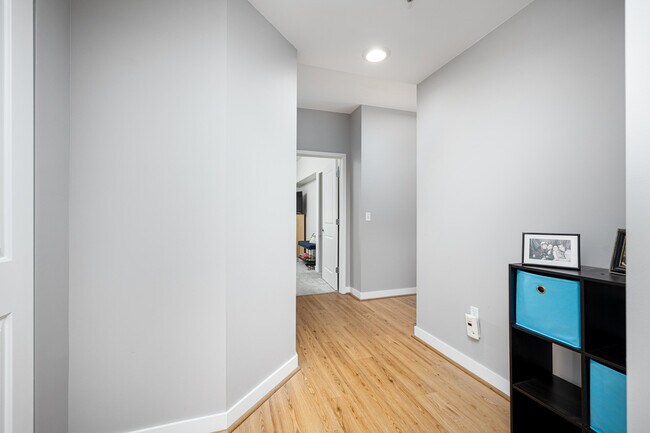 Foto del edificio - 111 N Ashley St