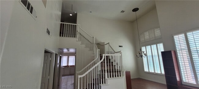 Building Photo - 4774 Willow Glen Dr