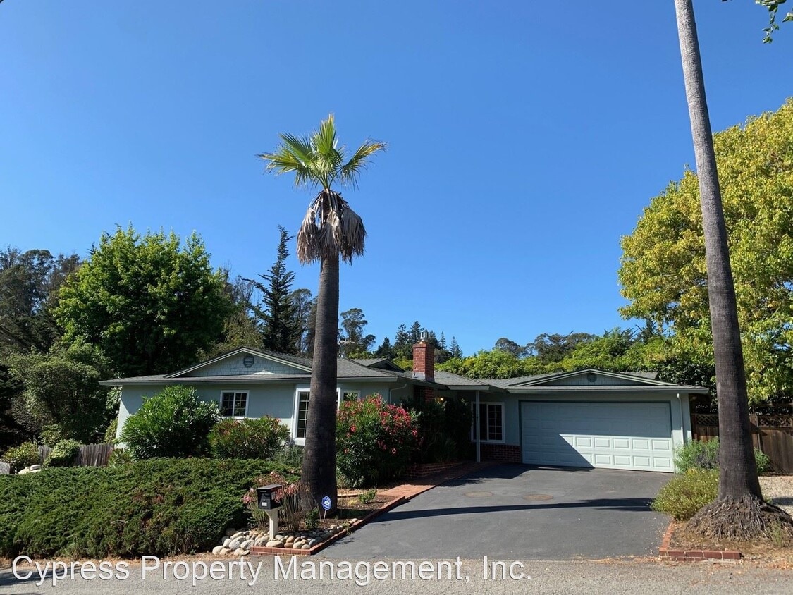 3 br, 1.5 bath House 117 Chaparral Drive House Rental in Aptos, CA