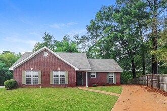 Building Photo - 6409 Deerwood Pl