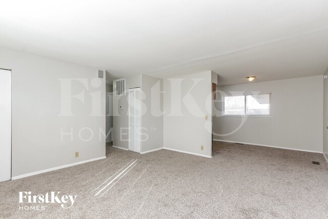 Building Photo - 3827 Monica Ct