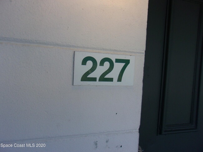 Building Photo - 1711 Dixon Blvd