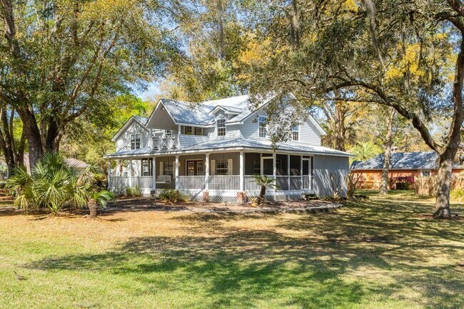 Foto del edificio - 728 Willow Wood Pl