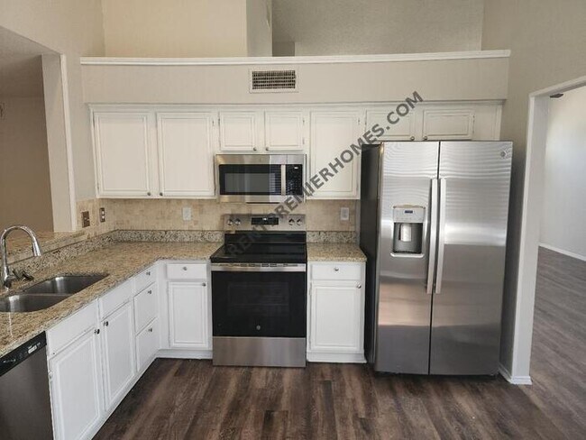 Foto del edificio - 2713 Sagehill Dr