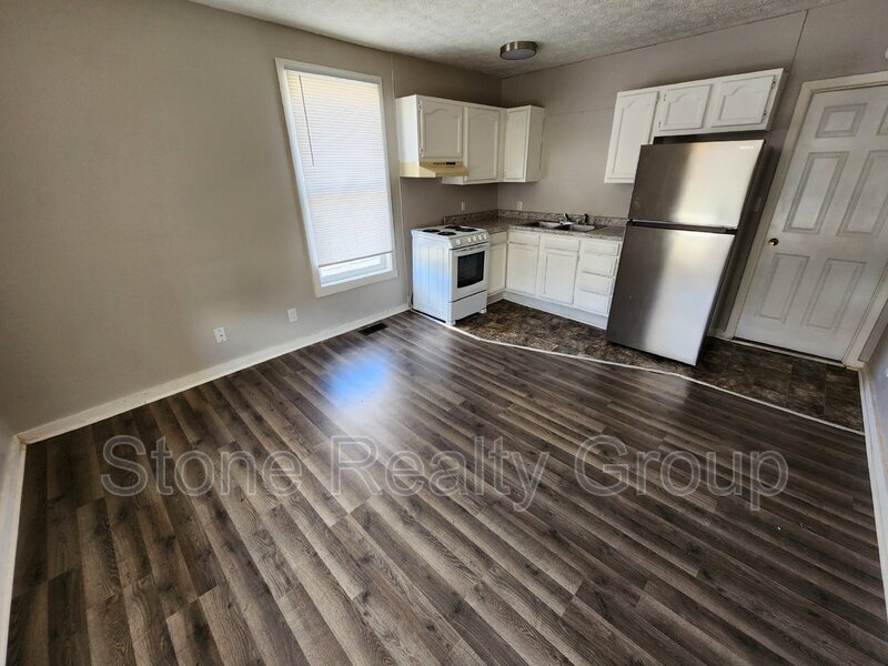 418 S 7th St Unit A, Terre Haute, IN 47807 Condo for Rent in Terre