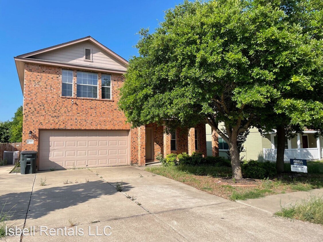 Primary Photo - 3 br, 2.5 bath House - 4302 Cessnock Drive