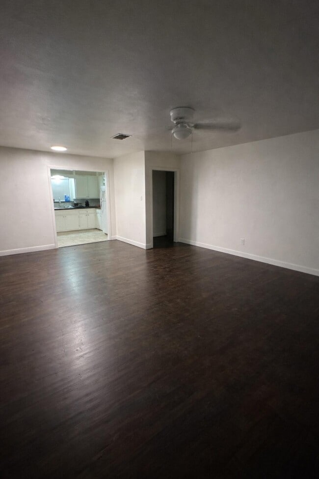 Building Photo - 3116 33rd St