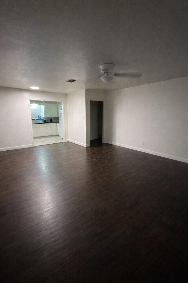 Foto del edificio - 3116 33rd St