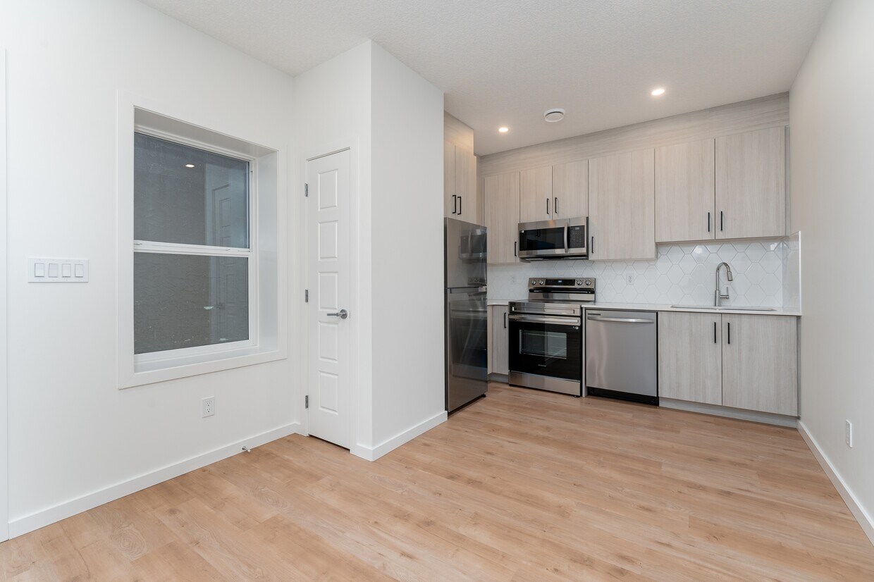 Photo principale - 11935-11124 124 St