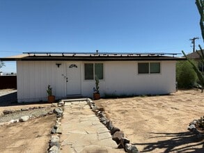 Building Photo - 5535 Lupine Ave