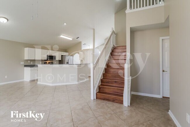 Foto del edificio - 586 Timber Trace Ct