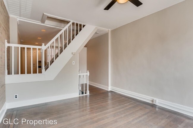 Foto del edificio - 2 br, 1.5 bath House - 309 S Clinton St