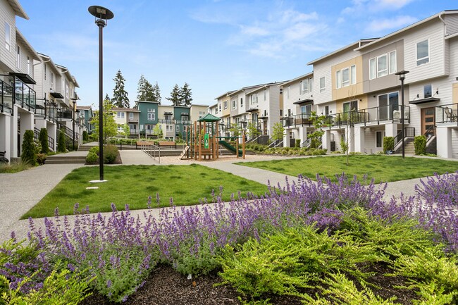 Foto del edificio - 14683 35th Ct NE