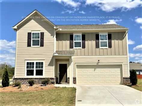Building Photo - 117 Verona Dr NW